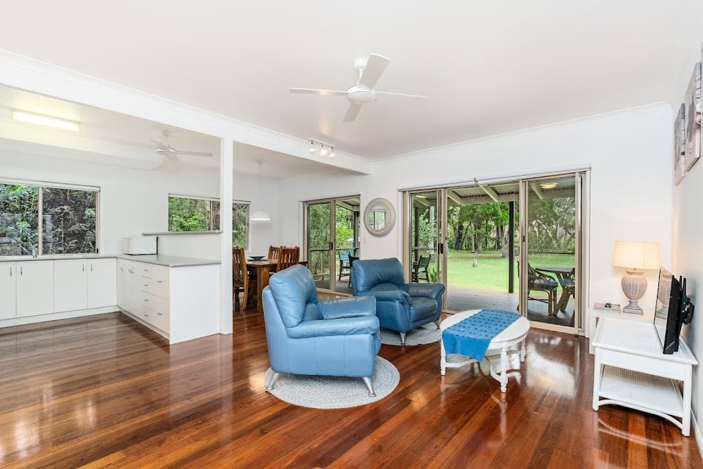 20 Orchid Avenue, Tinnanbar, QLD, 4650, Tinnanbar - Thumbnail 4