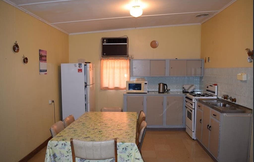 587 Brady Street, Coober Pedy, SA, 5723, Coober Pedy - Thumbnail 3