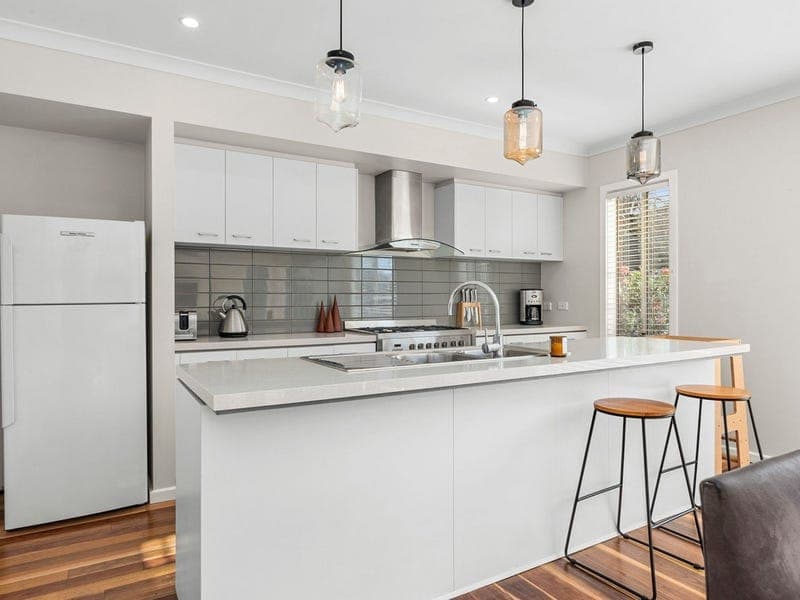 12 Hudson Street,ARMSTRONG CREEK, Armstrong Creek - Thumbnail 2