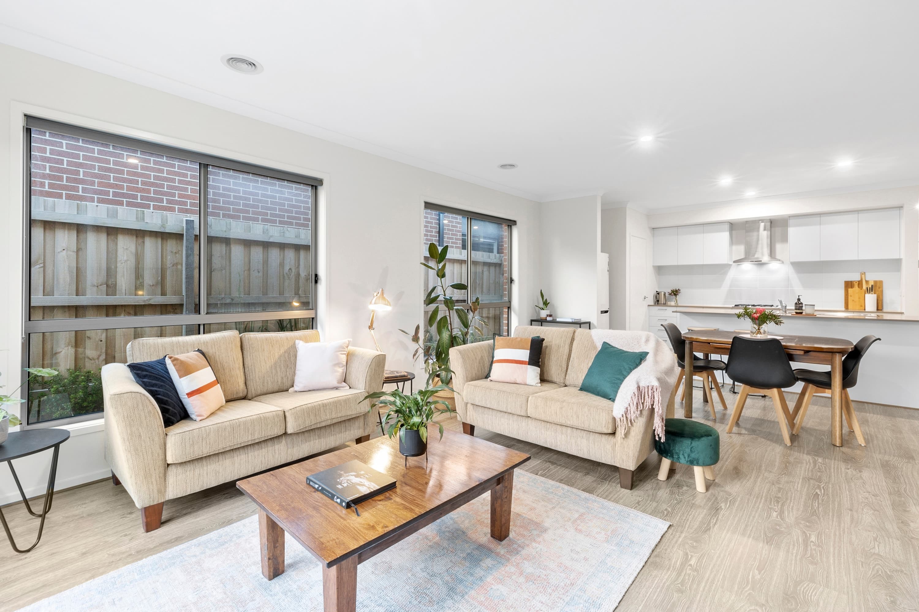 18 Vienet Avenue,ARMSTRONG CREEK, Armstrong Creek - Thumbnail 2