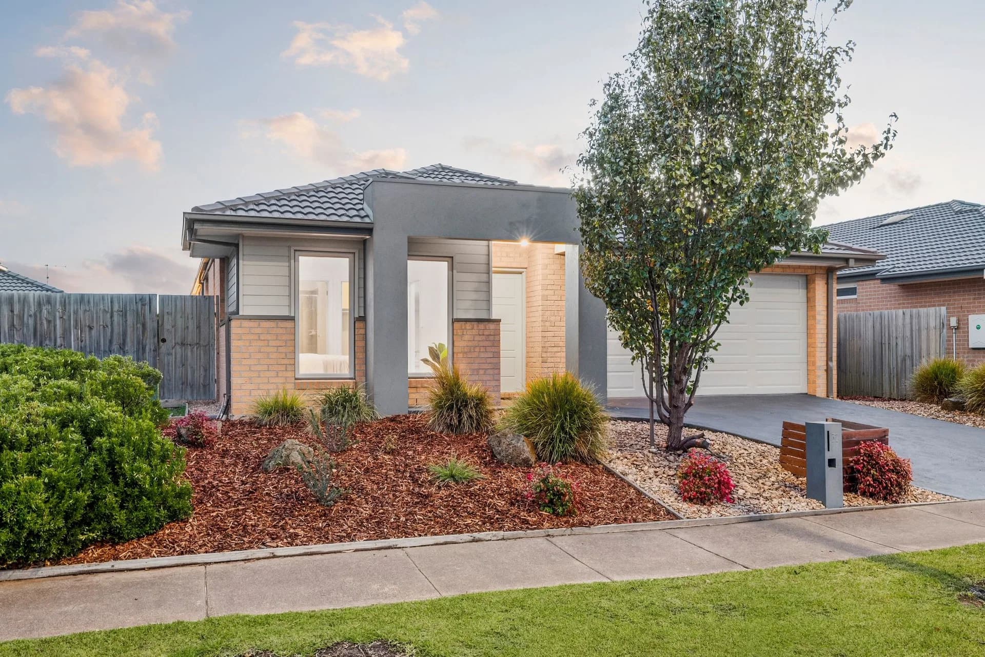1 Derby Way,ARMSTRONG CREEK, Armstrong Creek - Thumbnail 2