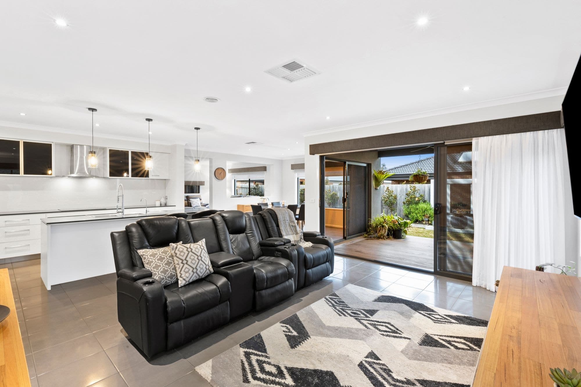 155 Warralily Boulevard,ARMSTRONG CREEK, Armstrong Creek - Thumbnail 5
