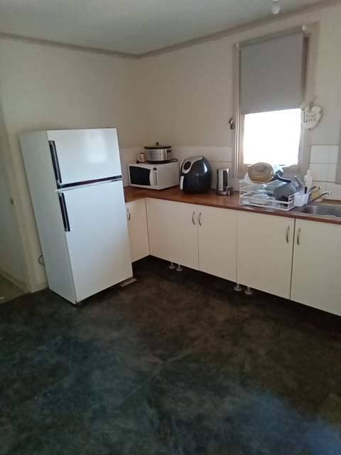 1419 Masut Place, Coober Pedy, SA, 5723, Coober Pedy - Thumbnail 4