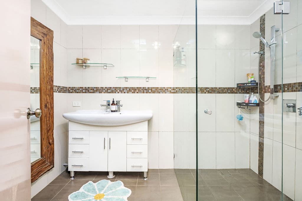 11 Ashmead Road, Minto, NSW, 2566, Minto - Thumbnail 6