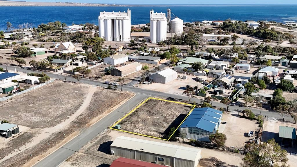 20 Mudge Terrace, Streaky Bay, SA, 5680, Streaky Bay - Thumbnail 2