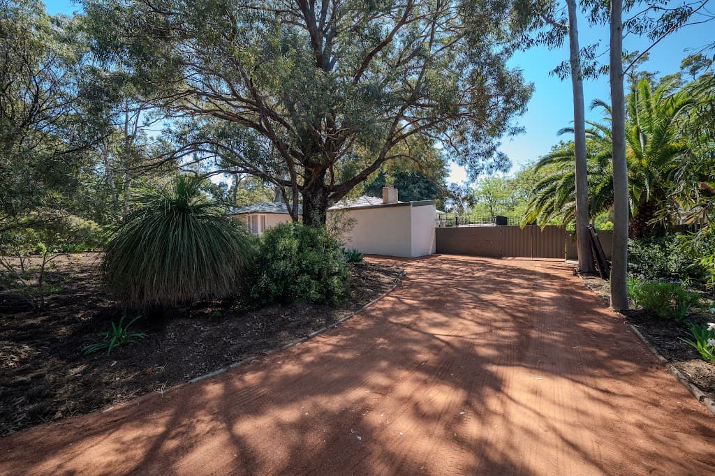 190 Grove Road, Lesmurdie, WA, 6076, Lesmurdie - Thumbnail 4