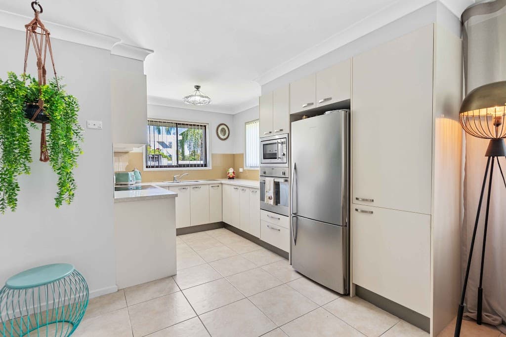 1/108 Christine Avenue, Burleigh Waters, QLD, 4220, Burleigh Waters - Thumbnail 5