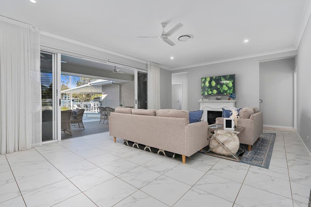 28 Ellwood Drive, Bellmere, QLD, 4510, Bellmere - Thumbnail 2