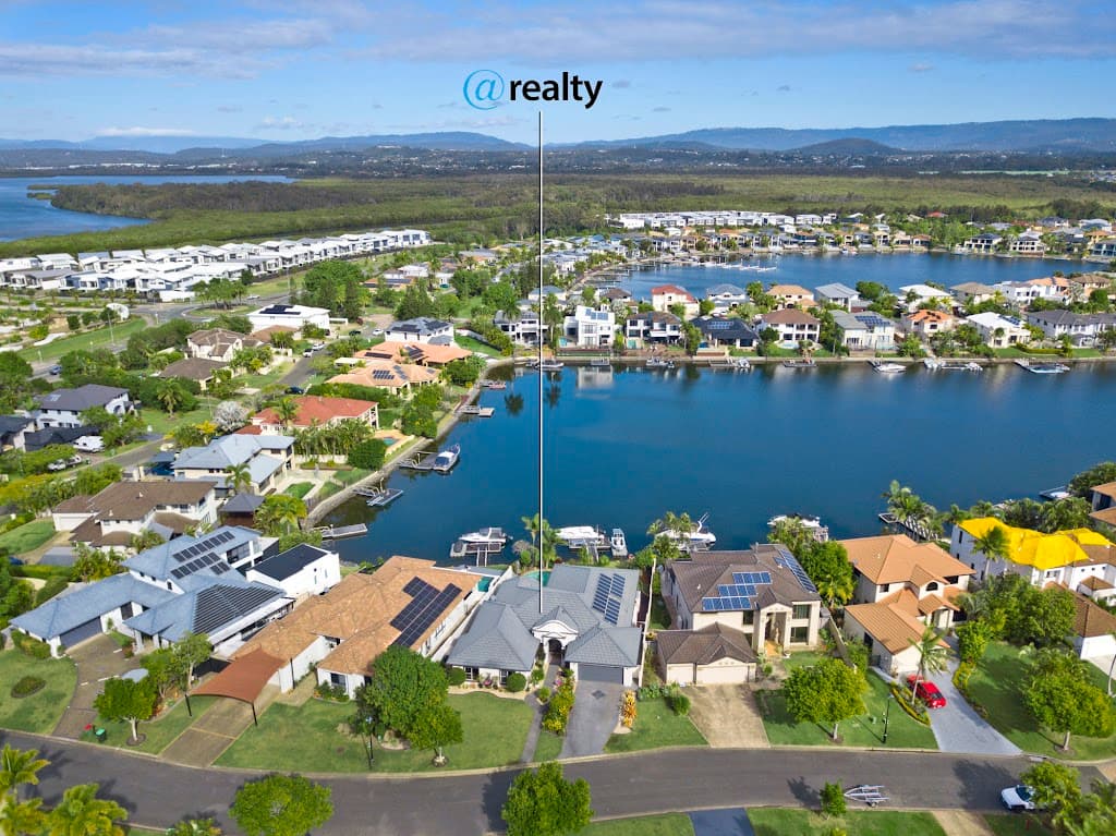 6 Windchimes Way, Helensvale, QLD, 4212, Helensvale - Thumbnail 2