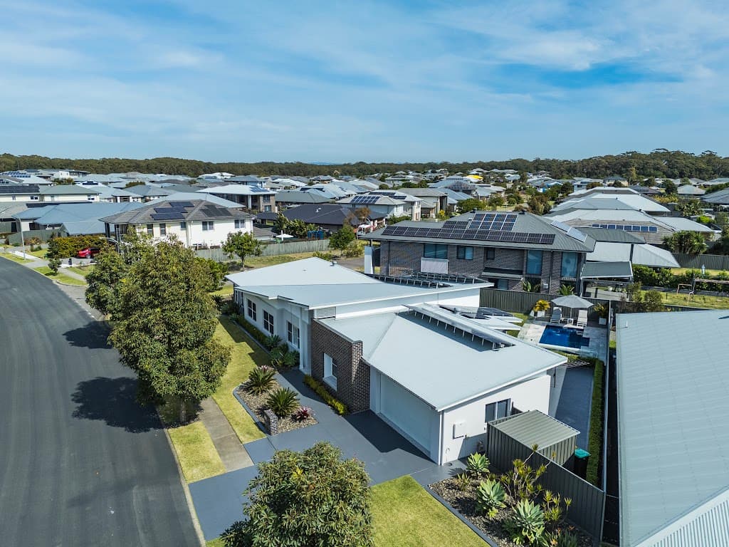 117 Dune Drive, Fern Bay, NSW, 2295, Fern Bay - Thumbnail 3