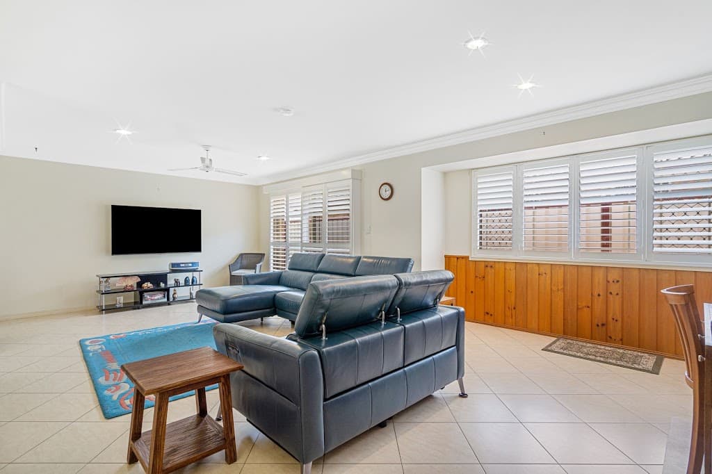 2 Ganton Court, Parkwood, QLD, 4214, Parkwood - Thumbnail 3
