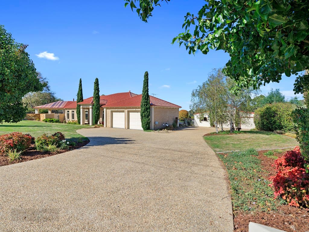 52 Kardella Road, Korumburra, VIC, 3950, Korumburra - Thumbnail 3