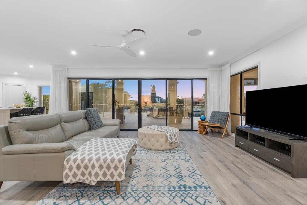 30 Mandolin Avenue, Helensvale, QLD, 4212, Helensvale - Thumbnail 4
