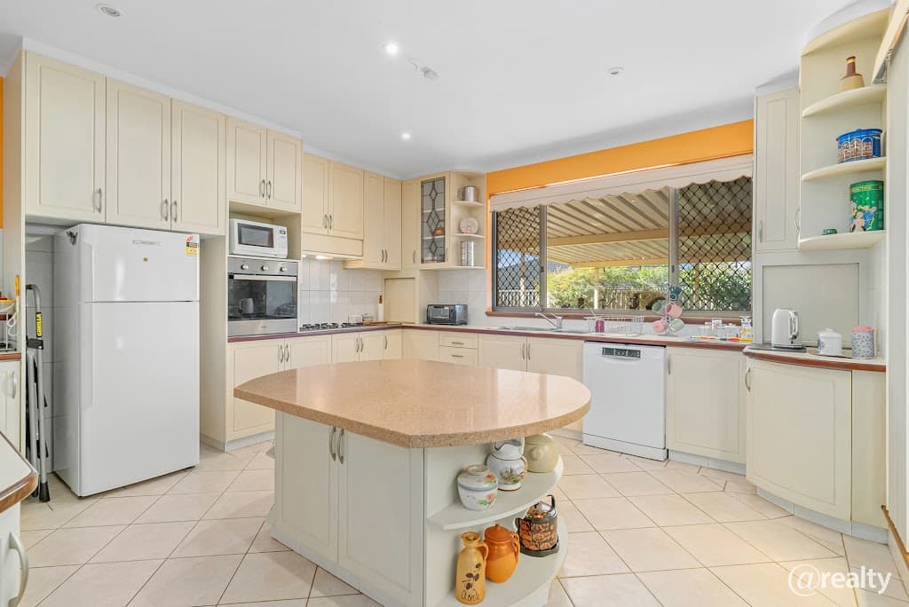 86 Wilkie Street, Stirling, WA, 6021, Stirling - Thumbnail 4