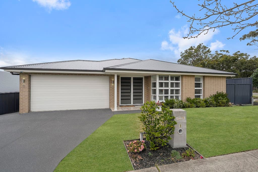 1 Rosemeadow Drive, Gwandalan, NSW, 2259, Gwandalan - Image 1