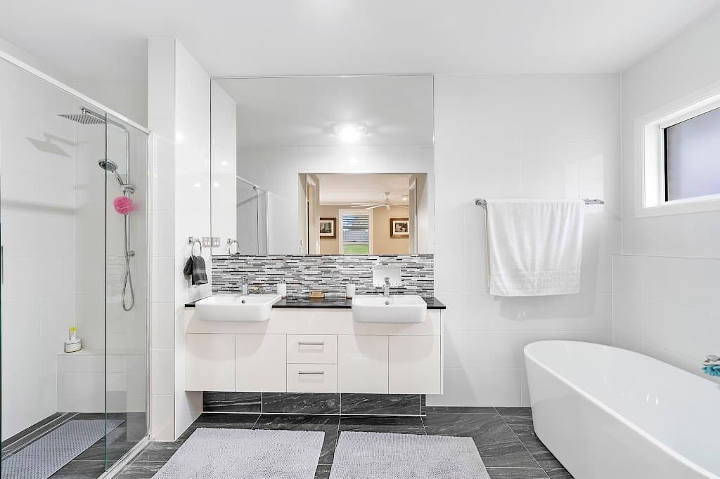 1 Rosemeadow Drive, Gwandalan, NSW, 2259, Gwandalan - Thumbnail 5