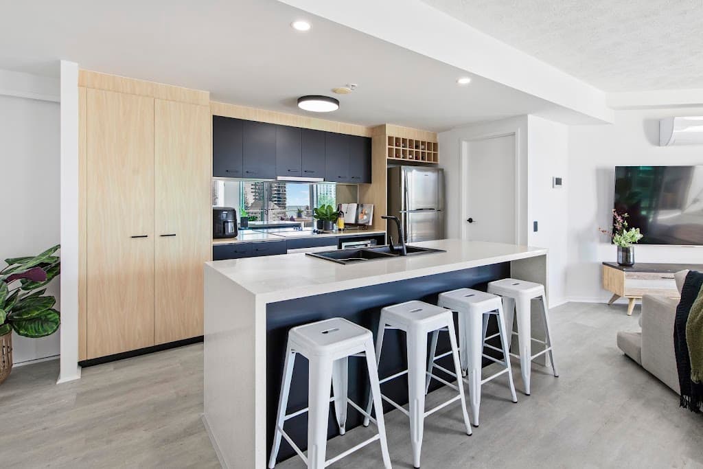 704/18 Fern Street, Surfers Paradise, QLD, 4217, Surfers Paradise - Thumbnail 3