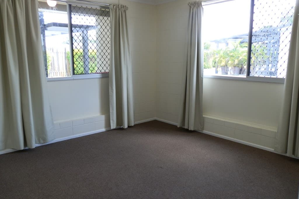 52 Harris Street, Emerald, QLD, 4720, Emerald - Thumbnail 7