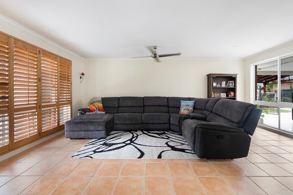 10 Viola Avenue, Hollywell, QLD, 4216, Hollywell - Thumbnail 4
