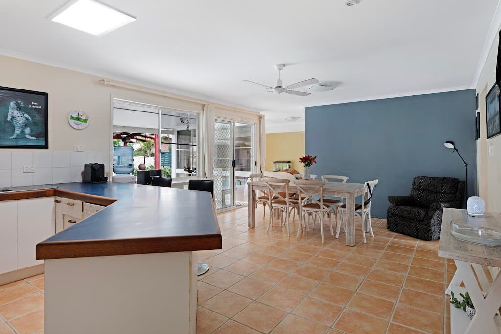 10 Viola Avenue, Hollywell, QLD, 4216, Hollywell - Thumbnail 7