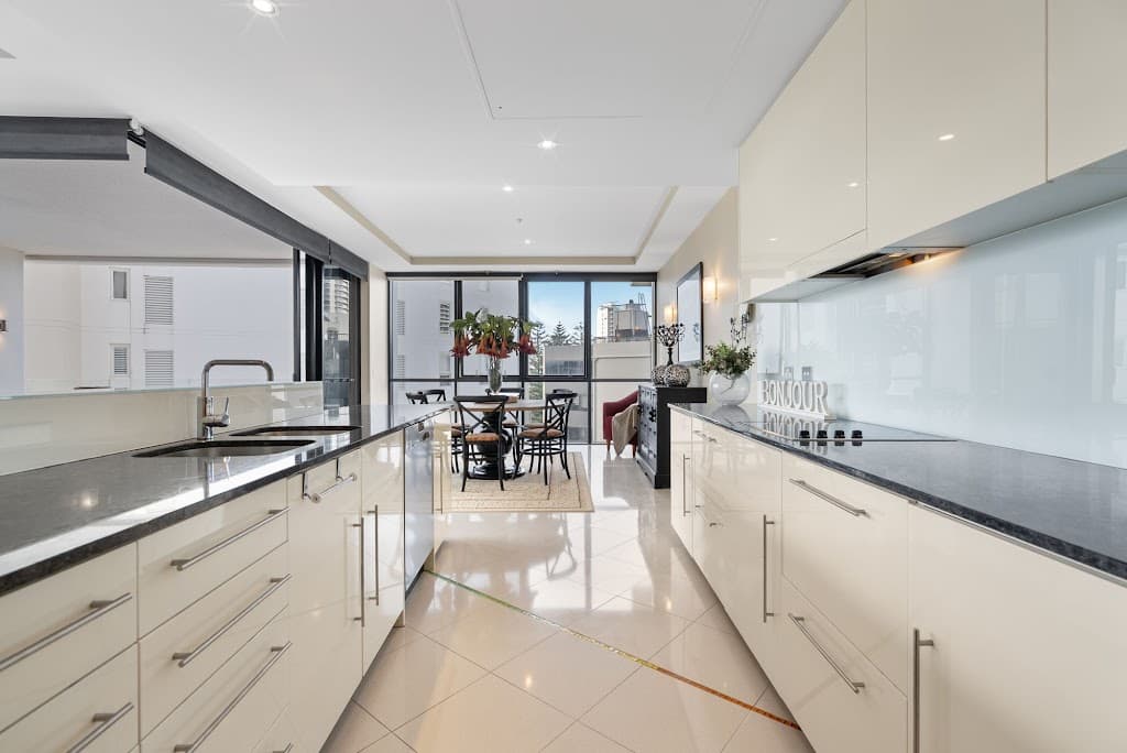 601/19 Albert Avenue, Broadbeach, QLD, 4218, Broadbeach - Thumbnail 2
