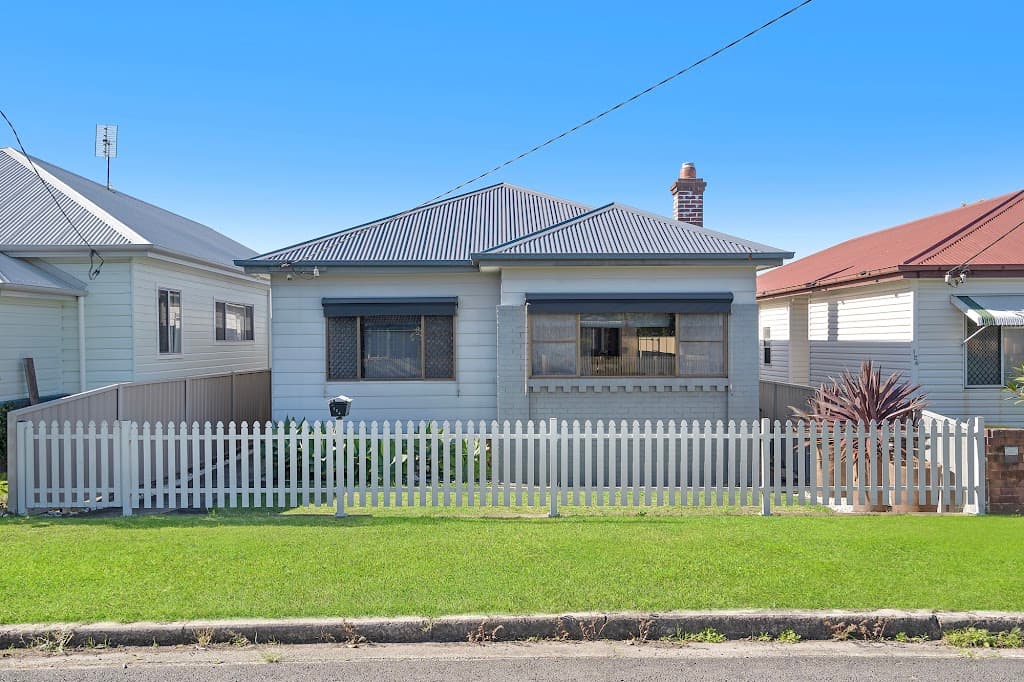 126 Roxburgh Street, Stockton, NSW, 2295, Stockton - Image 1