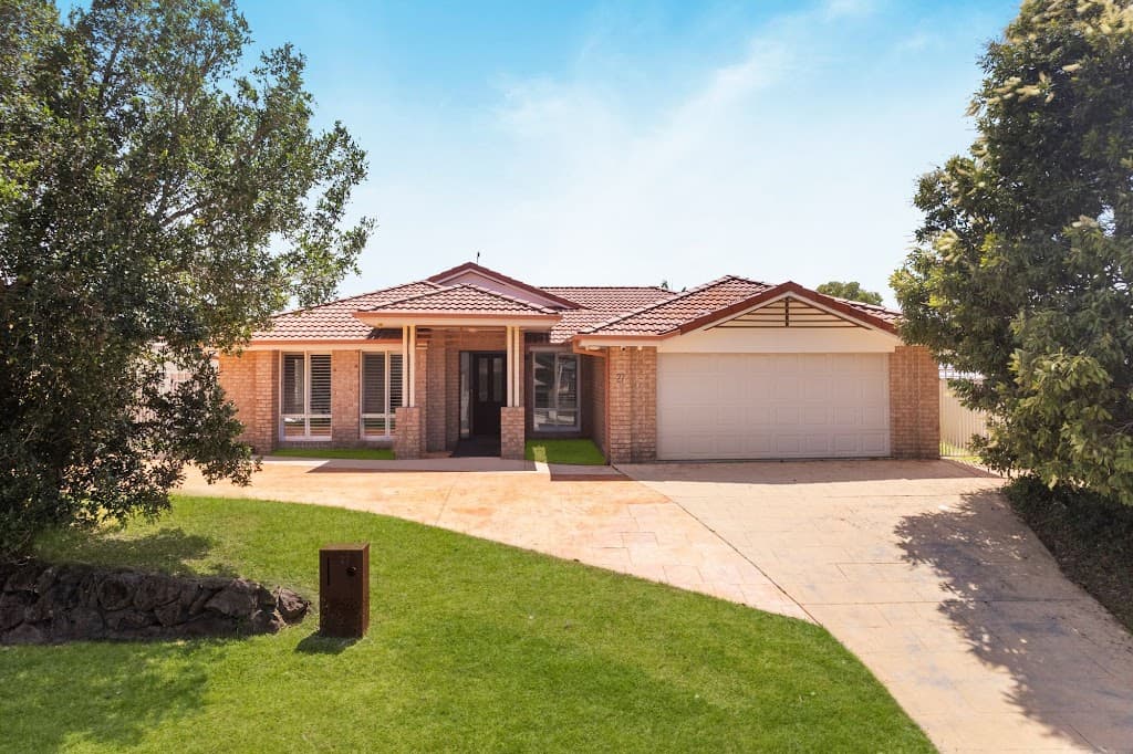 27 Sugargum Court, Molendinar, QLD, 4214, Molendinar - Thumbnail 3