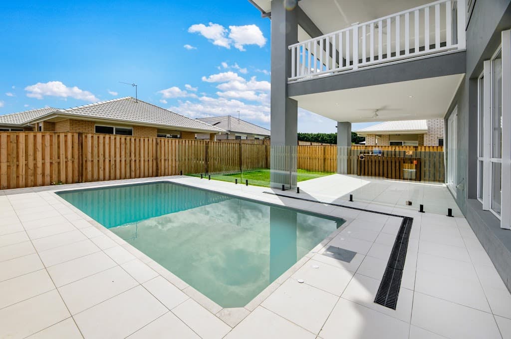 8 Shell Street, Nerang, QLD, 4211, Nerang - Thumbnail 3