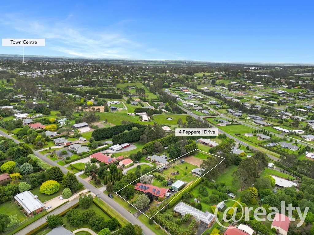 4 Pepperell Drive, Drouin, VIC, 3818, Drouin - Image 1