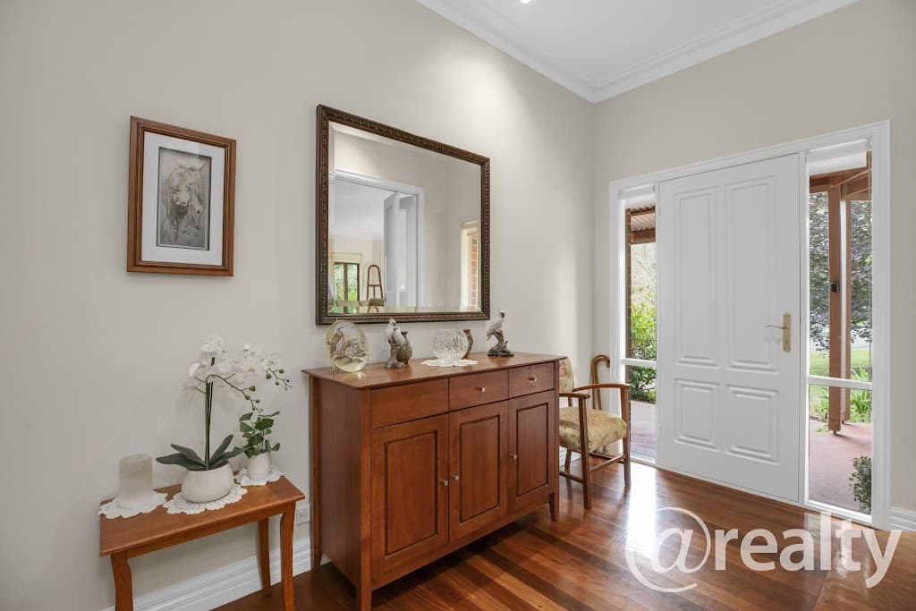 4 Pepperell Drive, Drouin, VIC, 3818, Drouin - Thumbnail 5