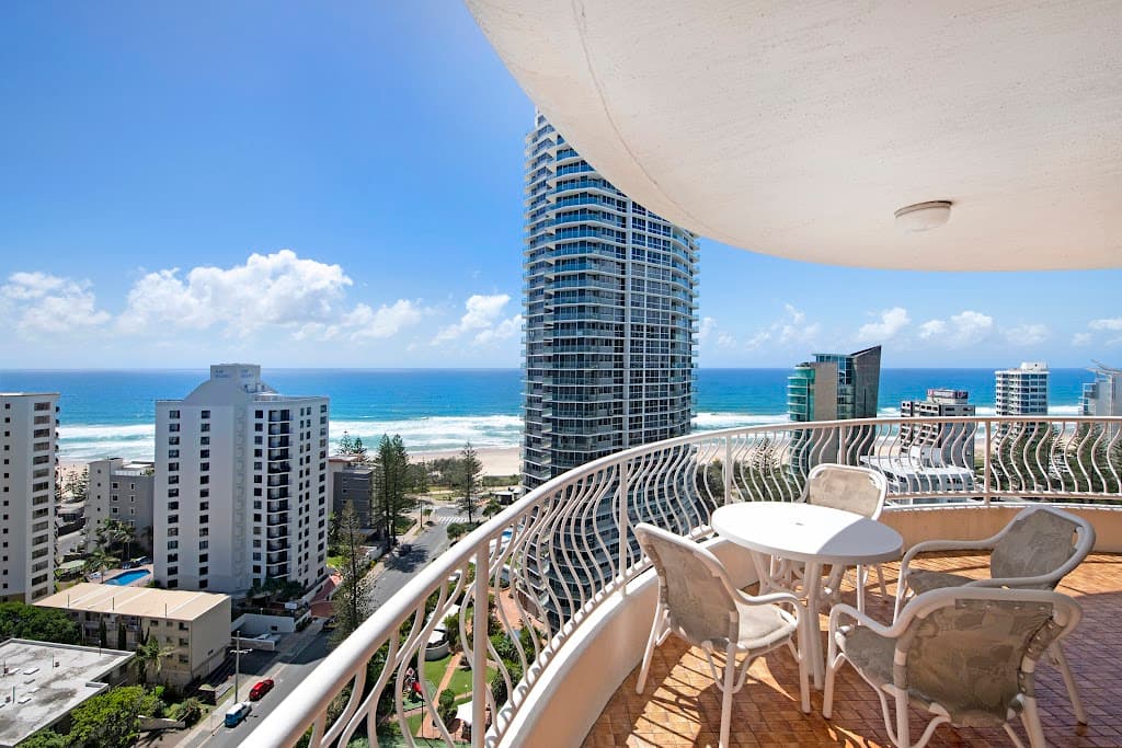 18C/30 Laycock Street, Surfers Paradise, QLD, 4217, Surfers Paradise - Thumbnail 3