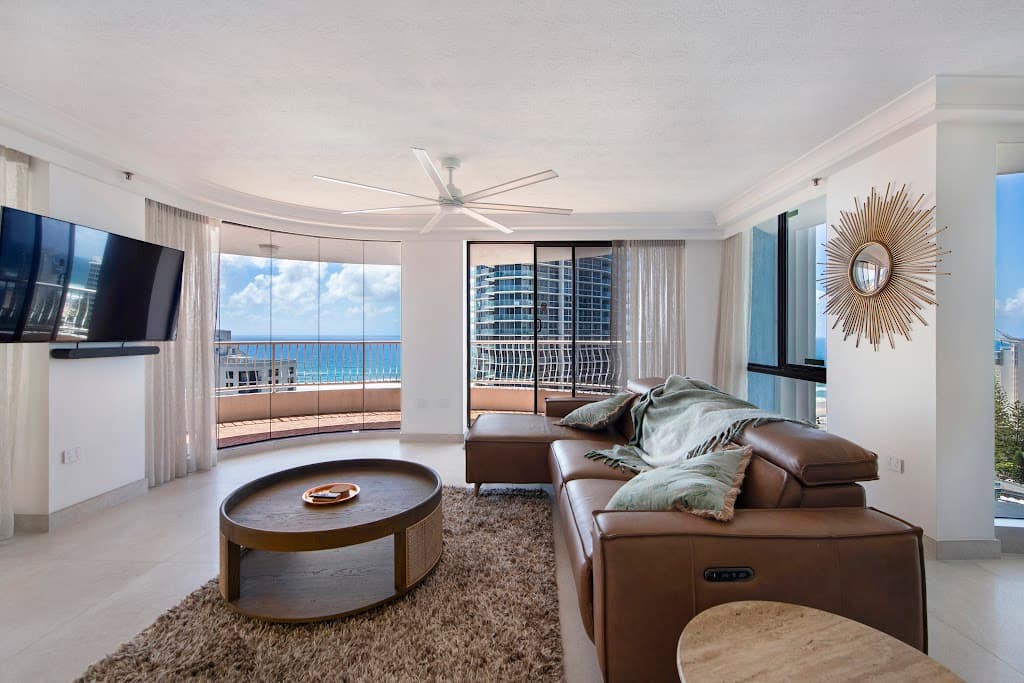 18C/30 Laycock Street, Surfers Paradise, QLD, 4217, Surfers Paradise - Thumbnail 4