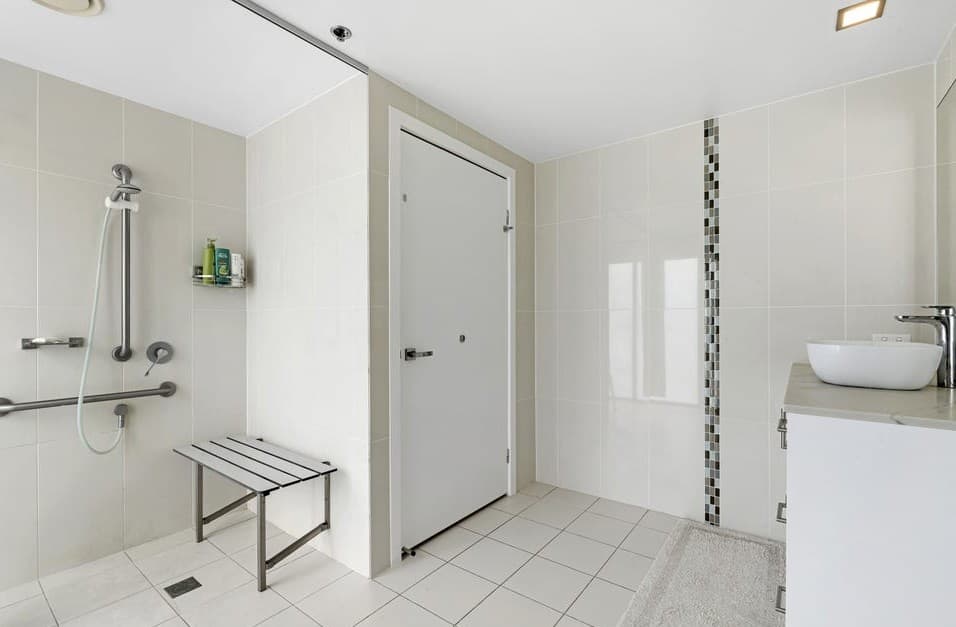 2102/34 Scarborough Street, Southport, QLD, 4215, Southport - Thumbnail 7