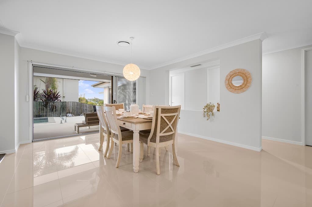 19 Riverbreeze Crescent, Maudsland, QLD, 4210, Maudsland - Thumbnail 8