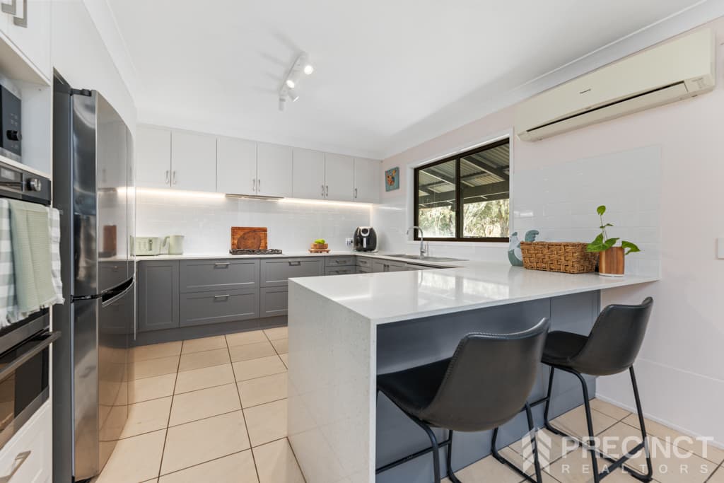 2 Bellay Road, Beachmere, QLD, 4510, Beachmere - Thumbnail 4
