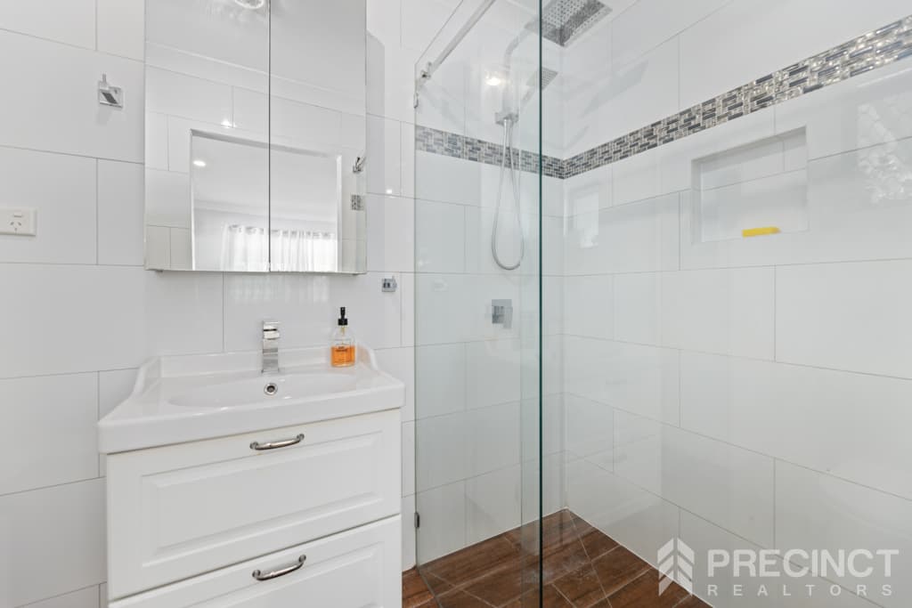 2 Bellay Road, Beachmere, QLD, 4510, Beachmere - Thumbnail 7