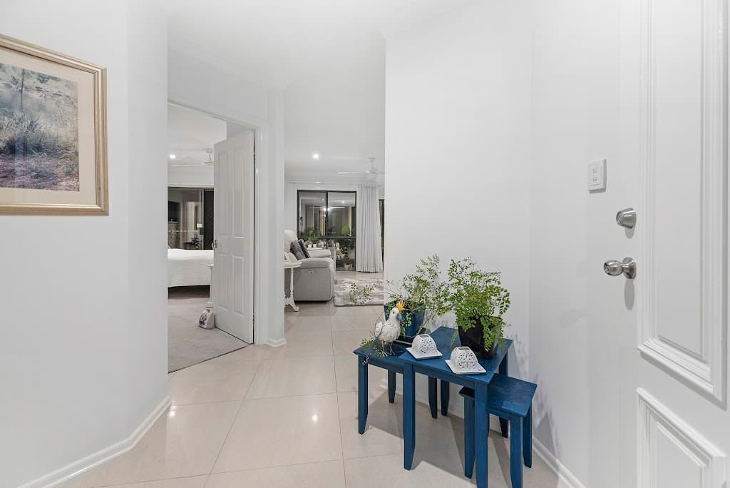 10 Ballybunyon Crescent, Hope Island, QLD, 4212, Hope Island - Thumbnail 5