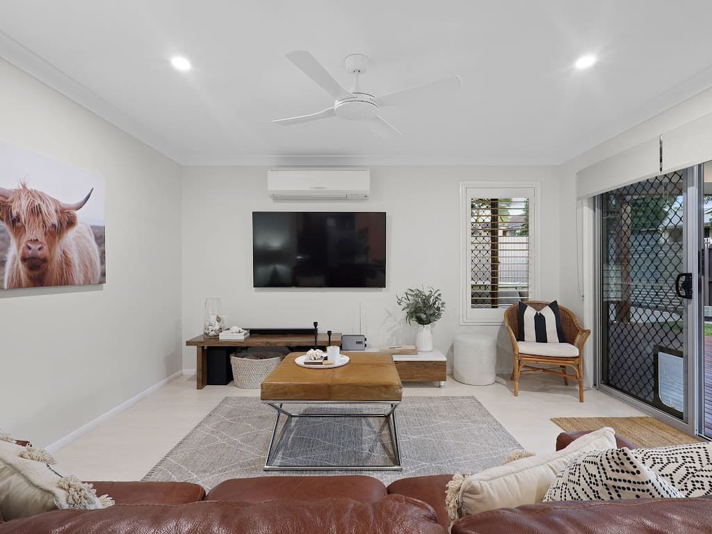 24 Bella Street, Cashmere, QLD, 4500, Cashmere - Thumbnail 2