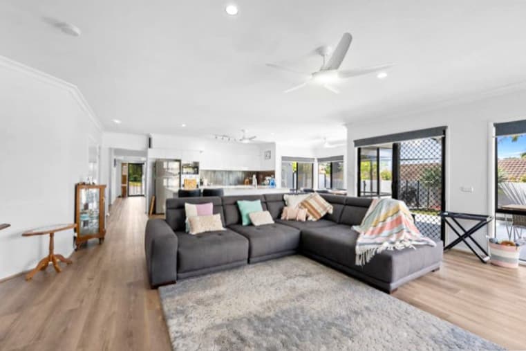 26 Santa Isobel Boulevard, Pacific Pines, QLD, 4211, Pacific Pines - Thumbnail 8