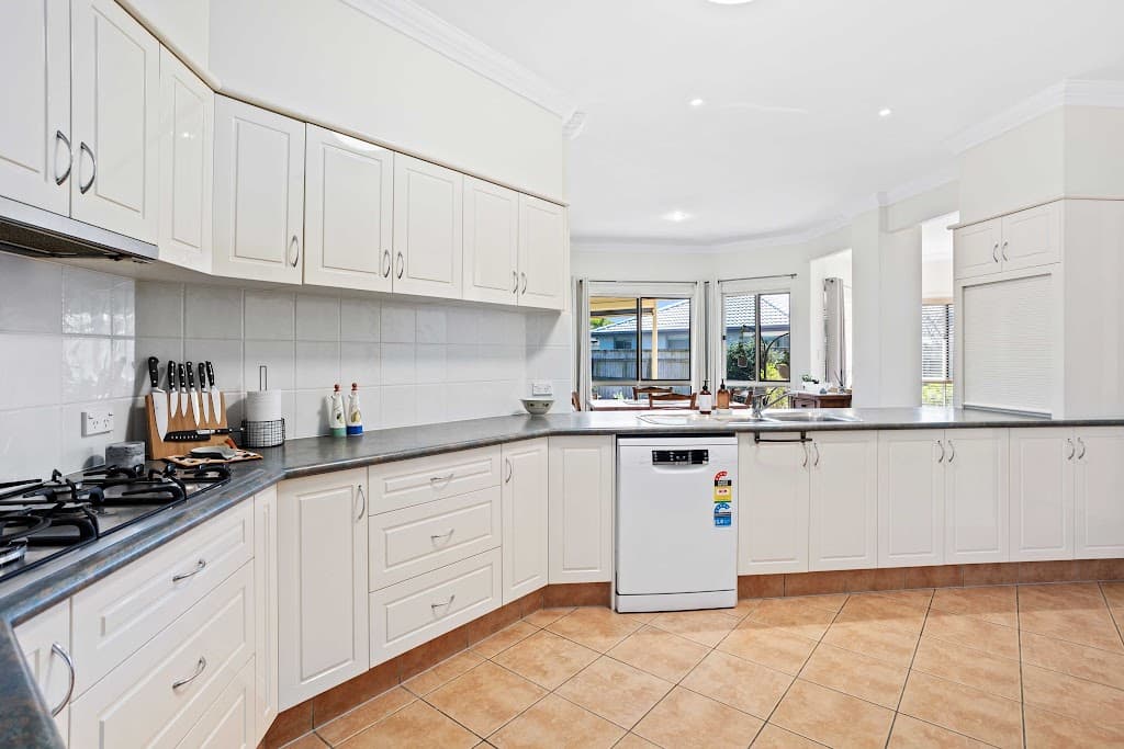 7 Sittella Cr, Burleigh Waters, QLD, 4220, Burleigh Waters - Thumbnail 3