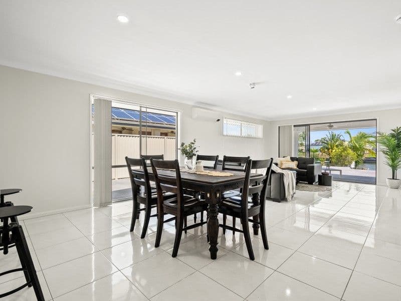 41 The Peninsula, Banksia Beach, QLD, 4507, Banksia Beach - Thumbnail 8