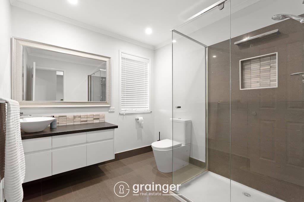 13 Grantham Crescent, Berwick, VIC, 3806, Berwick - Thumbnail 7