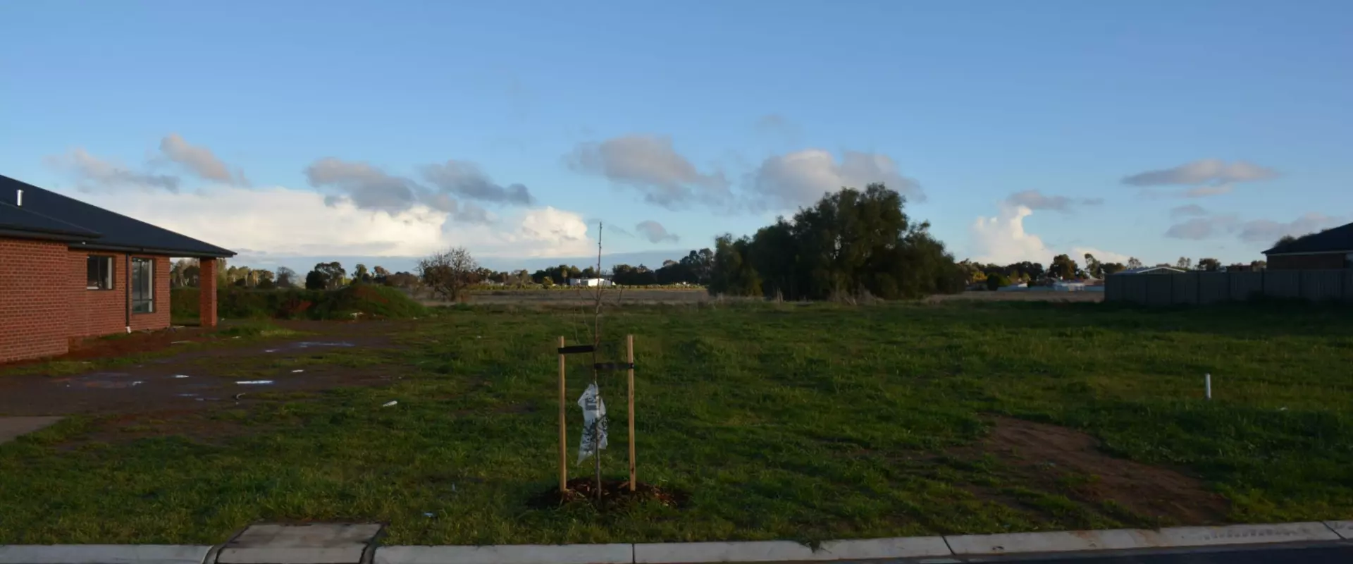 25 Cosmo Drive St, Cobram - Thumbnail 2