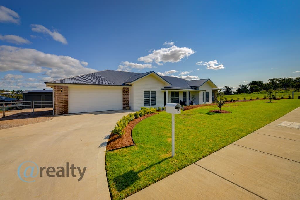 15 Potts Parade, Moore Creek, NSW, 2340, Moore Creek - Image 1