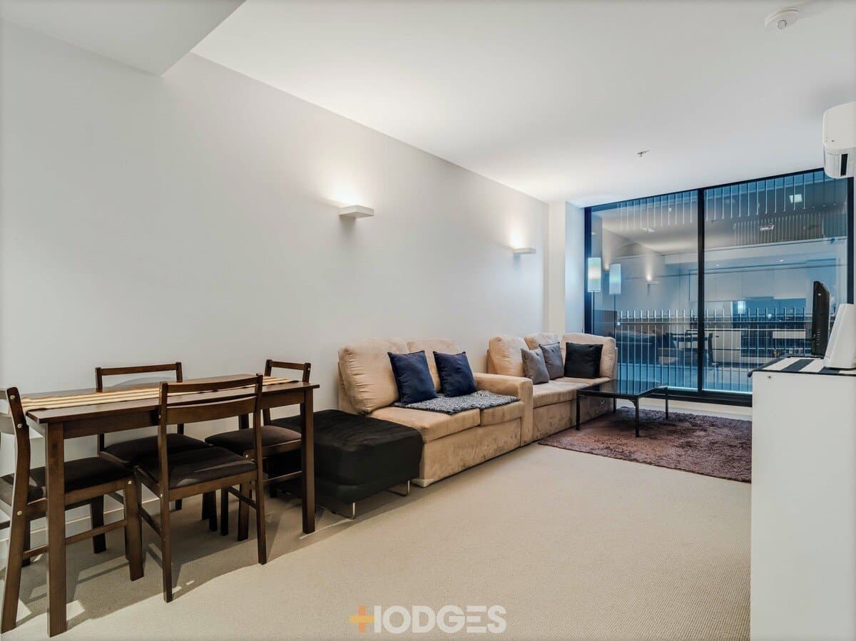 413 / 470 St Kilda Road, MELBOURNE, VIC, 3004, Melbourne - Thumbnail 2
