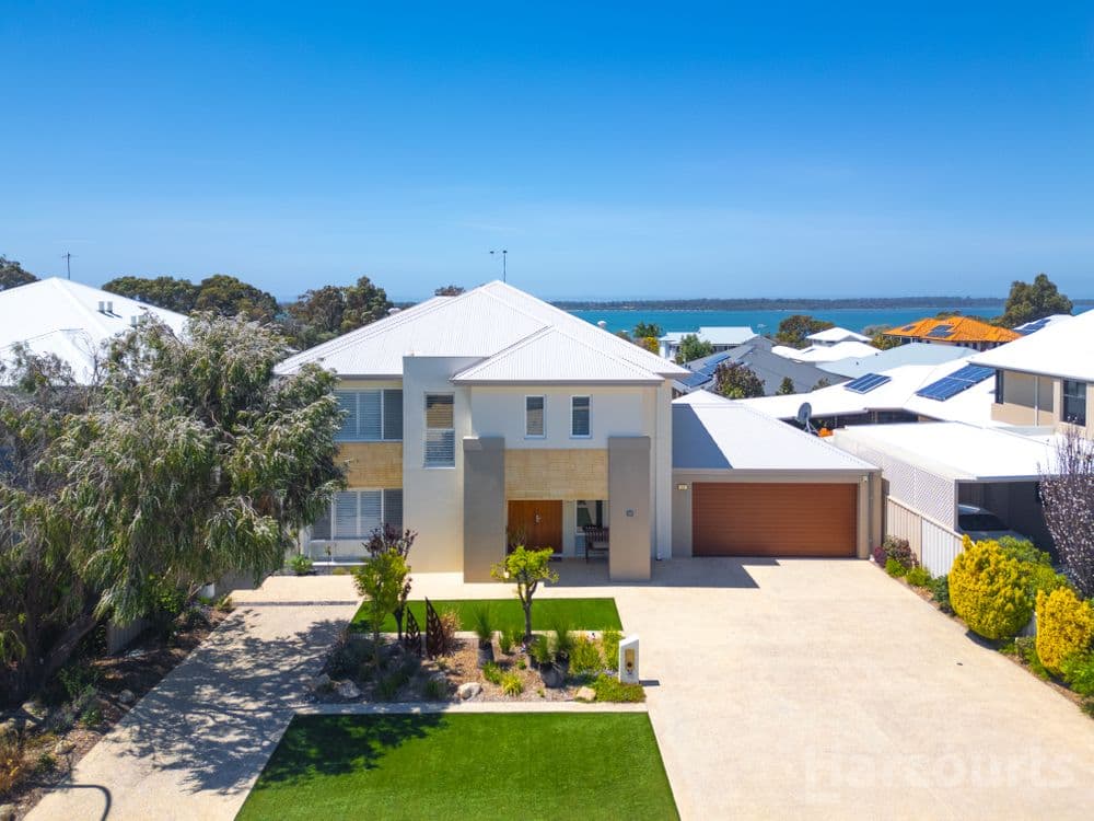 32 Balingup Loop, DAWESVILLE, WA 6211, Dawesville - Thumbnail 2