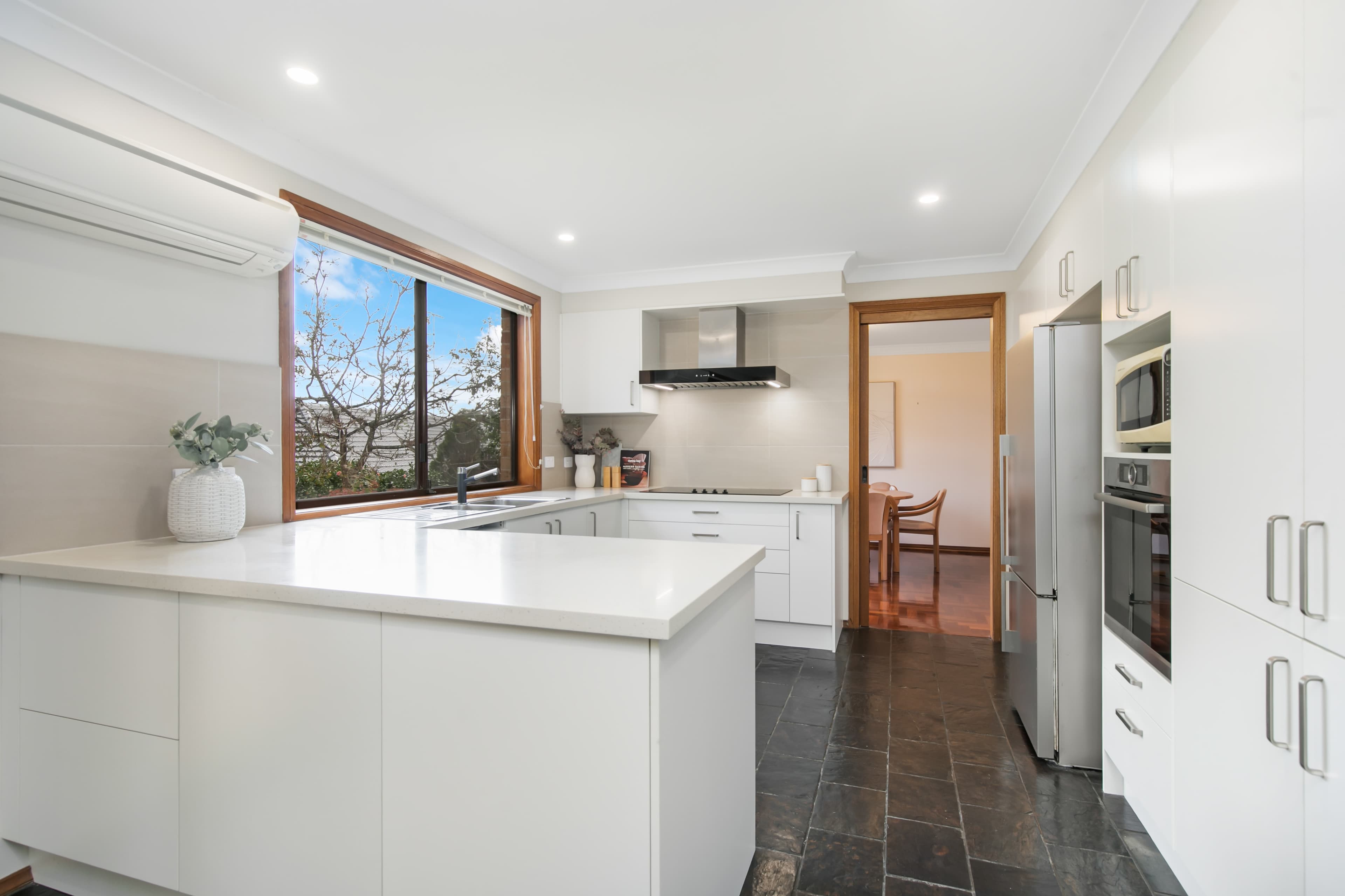 17 Wongajong Close, Castle Hill, NSW, 2154, Castle Hill - Thumbnail 7