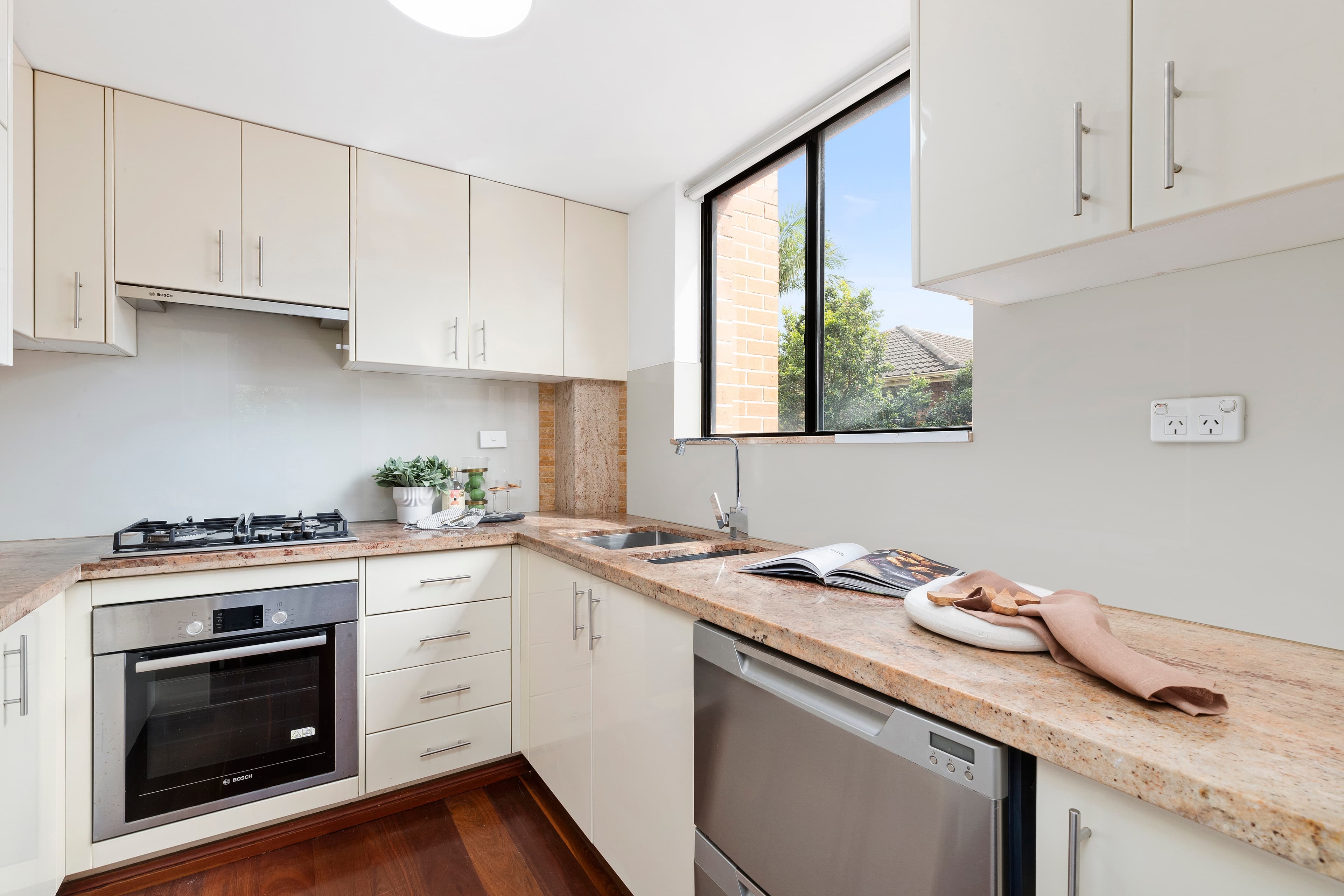 4/17 Kingsway, Dee Why, NSW, 2099, Dee Why - Image 1