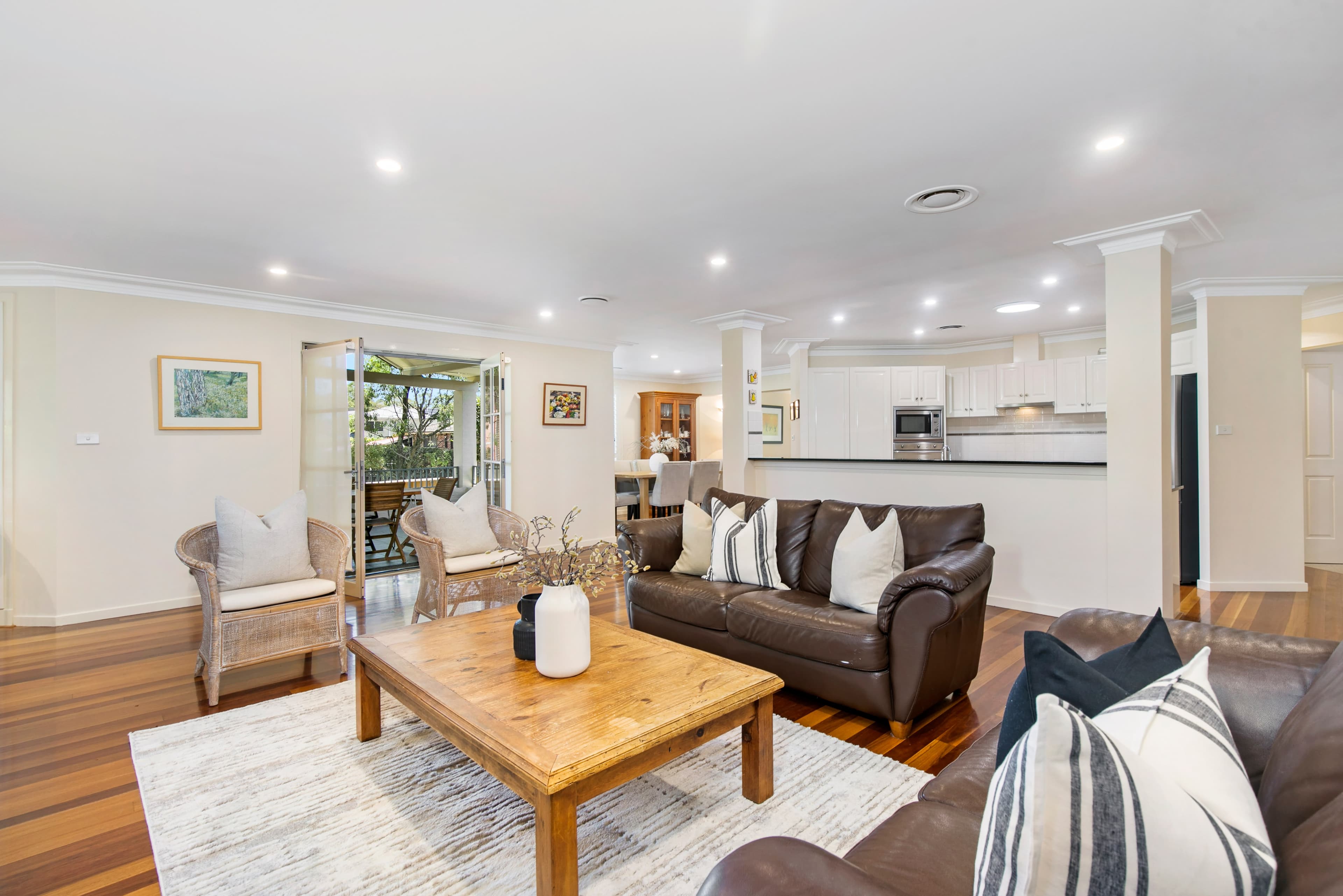 10 Helmsley Grove, Castle Hill, NSW, 2154, Castle Hill - Thumbnail 6