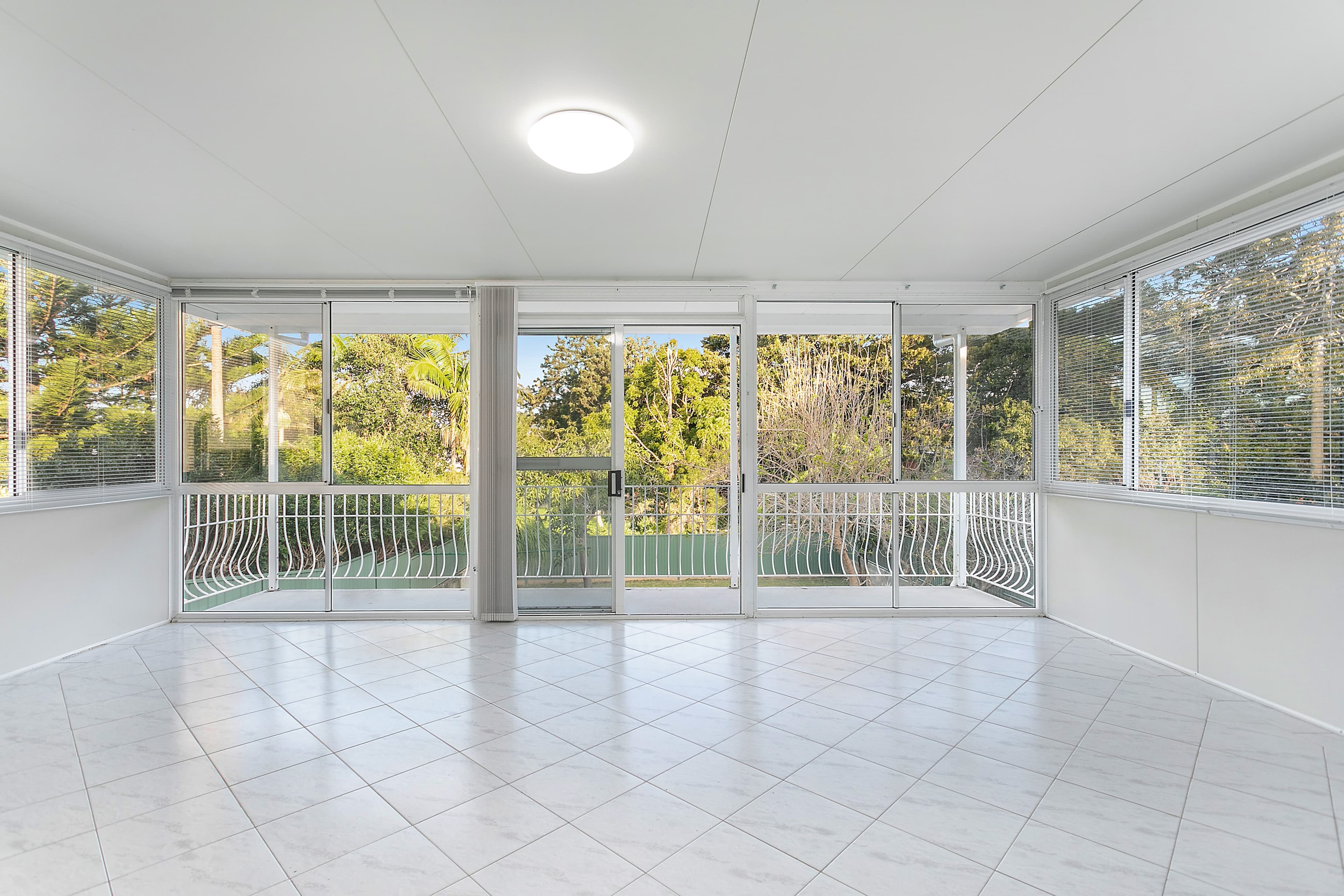 76 Hopewood Crescent, Fairy Meadow, NSW, 2519, Fairy Meadow - Thumbnail 4